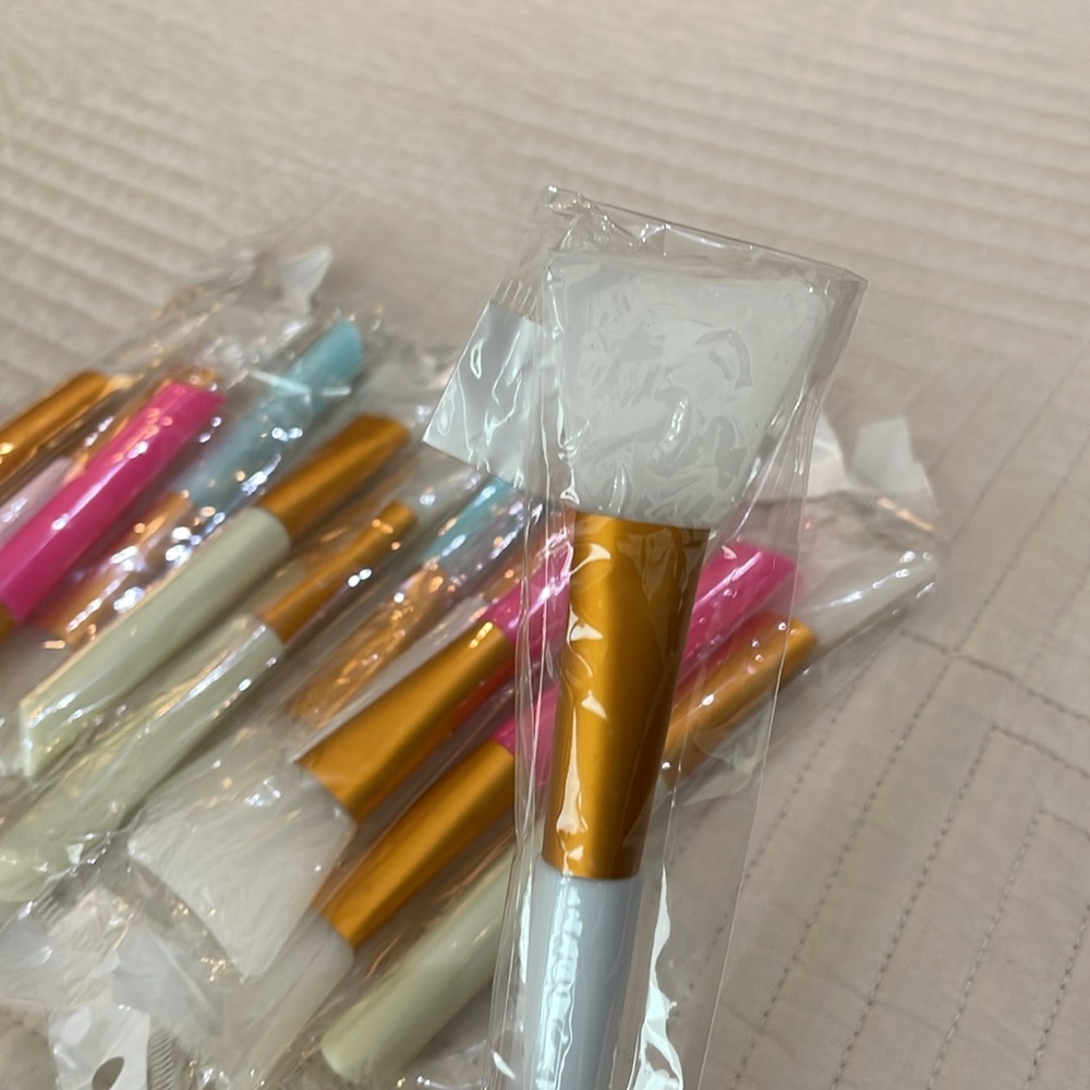 Mask Applicator Set - Picture 2 of 5